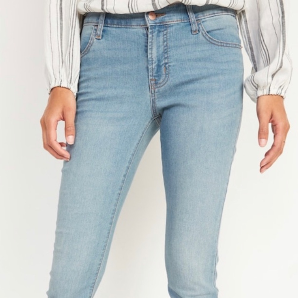 NWT Old Navy Mid-Rise Super Skinny Jeans for Women